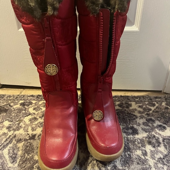 Authentic Juicy Couture Winter Boots - Picture 2 of 2